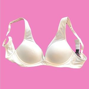 Heidi Klum Plunging Wireless White Bra Padded M 26”W, 2 hook closure